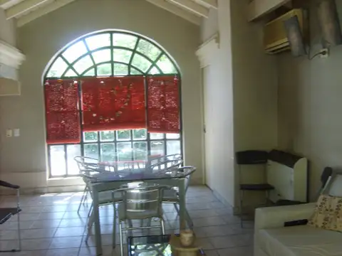 Casa - Muñiz