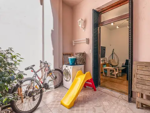 Depto Tipo Casa 5 ambientes con 3 baños