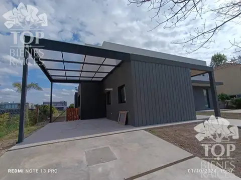 Casa en Venta en El Cantón - Barrio Islas, USD 435.000