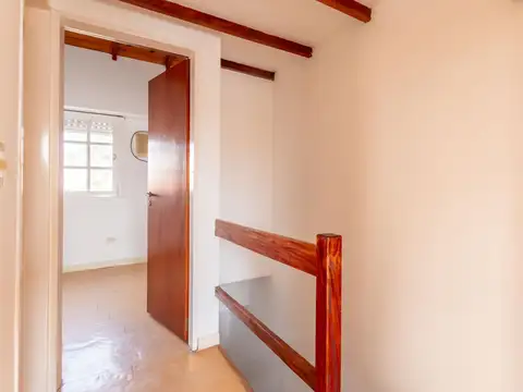 Depto Tipo Casa 3 ambientes con 1 baño