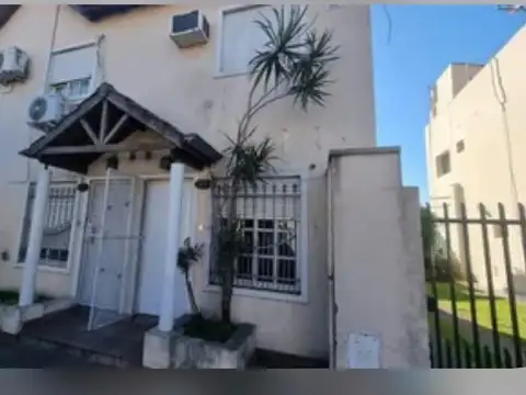 ALQUILER PH 3 AMBIENTES CON PATIO EN RAMOS MEJIA