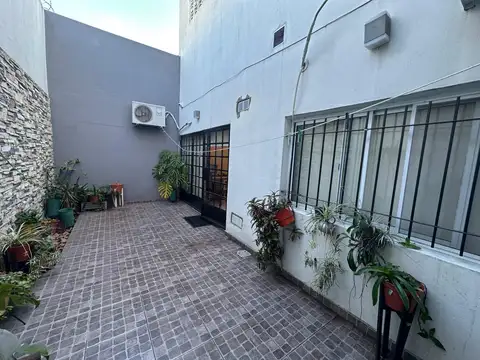 Depto Tipo Casa en Venta 5 años