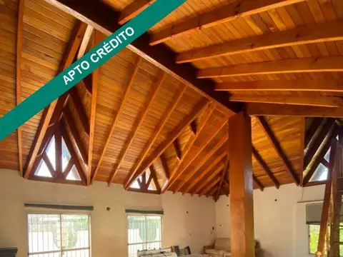VENTA DE LOCAL CON 7 AMBIENTES, APTO CREDITO HIPOTECARIO. CASEROS