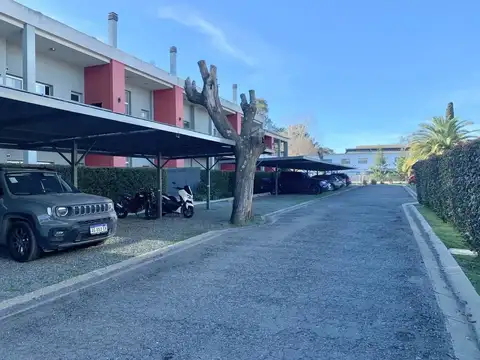 Calle 359 1100, Piso 1