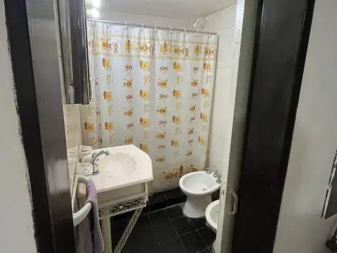 Depto Tipo Casa en Venta en Barrio España y Hospitales, USD 35.000