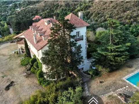 Se vende El Castillo De Mandl en La Cumbre
