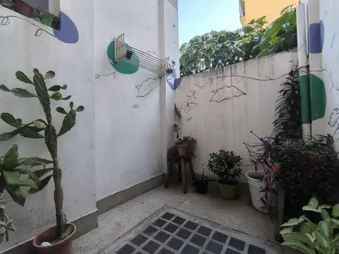 Depto Tipo Casa 3 ambientes con 1 baño