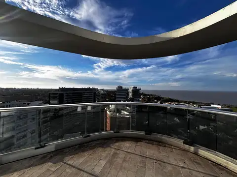 Departamento en Alquiler de 3 dormitorios