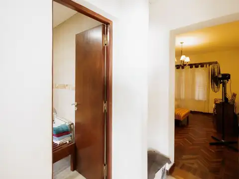 EN VENTA CASA B° GRAND BOURG CON EXCELENTE VISTA