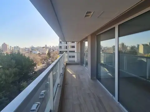 Avda. San Juan 1200, Piso 4°