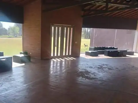 Terreno en Venta en Parque Exaltación, USD 38.000