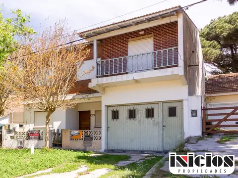 Departamento: Diag. Favaloro N° 514 E/ Libres del Sur y Rico - Mar de Ajó - C1028