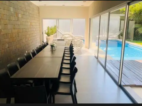 EXCELENTE 2 AMBIENTES ESTRENAR GRAN CATEGORIA ESCUCHA OFERTA