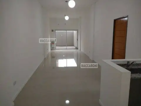 Depto Tipo Casa en Alquiler de Monoambiente