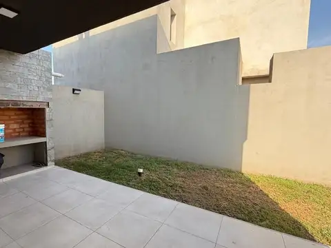Casa en Venta en Campo Chico Urbanizacion Residencial, USD 210.000