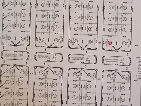 Terreno en venta en Los Mirtillos. Quincho alambrado perimetral. Con escritura.