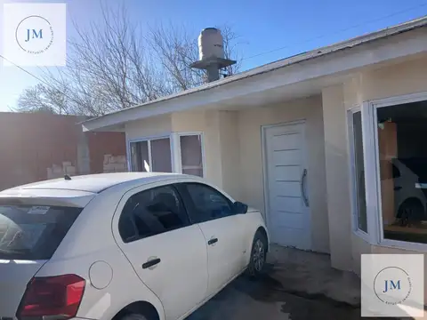 Hermosa casa con pileta y muchho espacio en Paso del rey