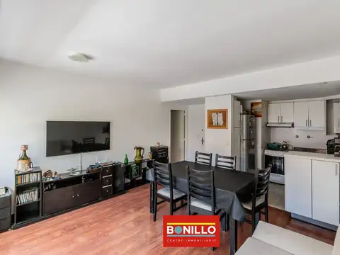 DR. PEDRO L RIVERA 5000, Piso 1