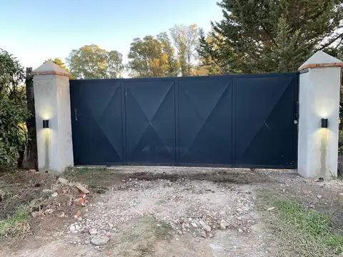 Terreno en Venta en Agote, USD 200.000