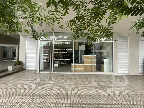 Local en Alquiler en Monte Castro, $ 2.000.000