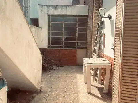 Depto Tipo Casa 6 ambientes con 5 baños