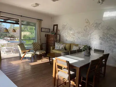 Casa en Venta al Este