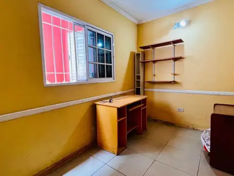 CASA 6 AMB EN VENTA EN LONGCHAMPS APTO CREDITO