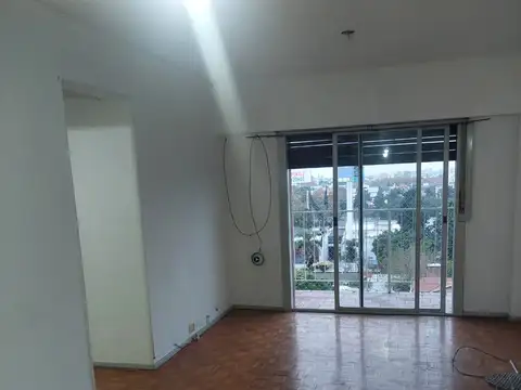 Venezuela 3100, Piso 7