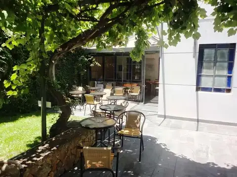 18 de Julio e/ Avenida Artigas y General Rivera