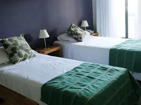 Hotel en venta - 9 Habitaciones - Urugay