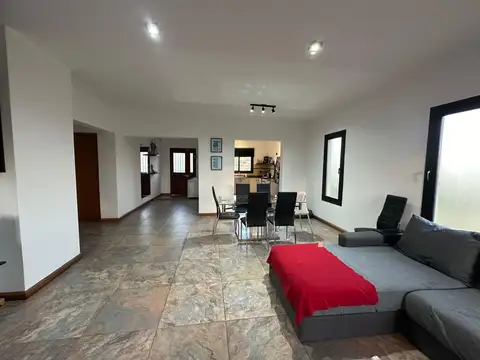 VENTA CASA 2 DORMITORIOS VISTA CARLOS PAZ