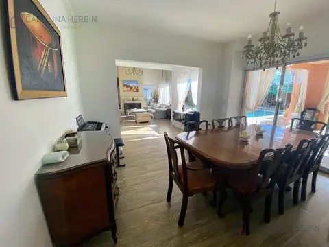 Casa en Alquiler Temporal en Bella Vista, USD 2.400