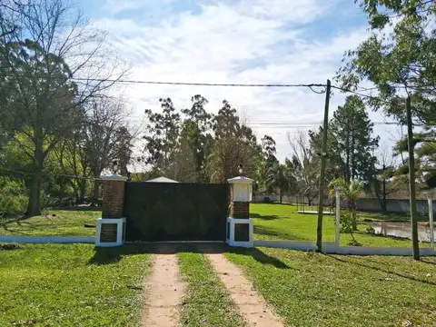 Casa en Villa Adela