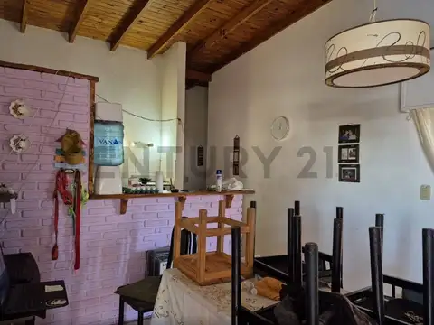 Departamento 2 dormitorios con patio y cochera en  Chascomús ACEPTA POSIBLE PERM