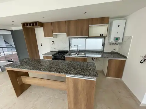 AVELINO ROLON 1900, Piso 1