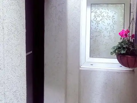 Depto Tipo Casa en Venta de 1 dormitorio