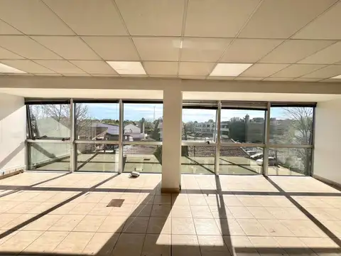 Oficina en Alquiler en Martínez, $ 3.000.000