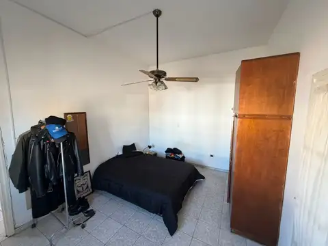 Depto Tipo Casa 5 ambientes con 1 baño