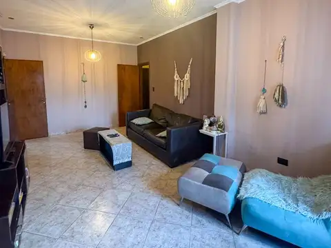 Casa en Venta en San Lorenzo, USD 145.000