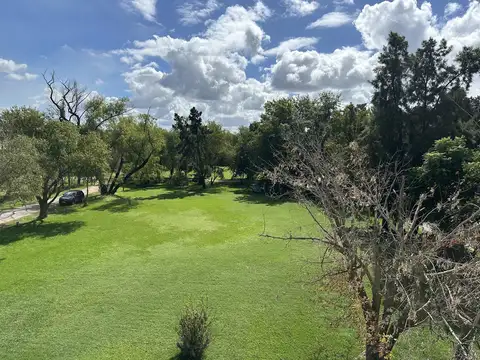 Departamento en Venta de 4 dormitorios