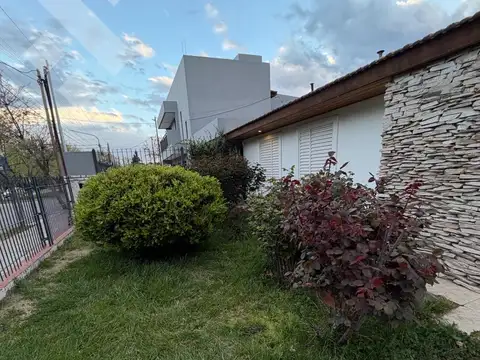 Avenida las flores al 600