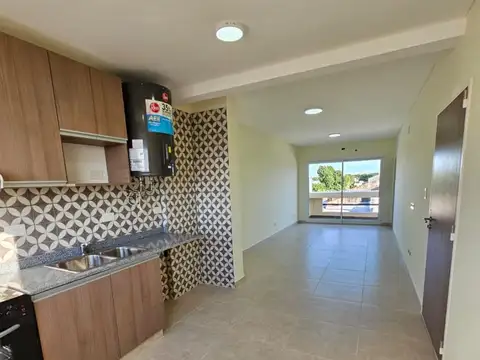 MONOAMBIENTE CON BALCON TERRAZA EN ALQUILER