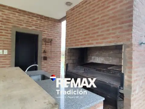 VENTA QUINCHO CON PILETA EN COLONIA BENITEZ