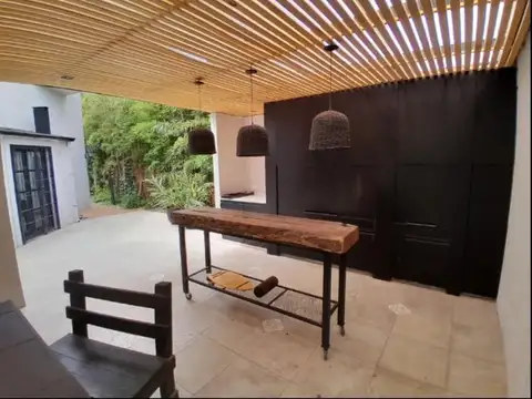 Casa en Alquiler Temporal en Schoenstatt, USD 4.500