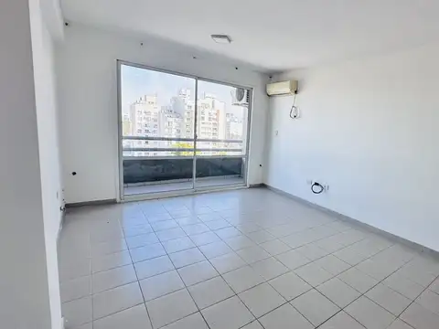 Alquiler departamento 1 dormitorio c/ balcon - Zona 4 y 61