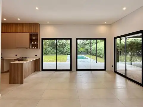 Casa en Venta en Mapuche Country Club, USD 290.000