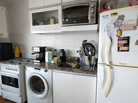 SALVADOR SOREDA  al 6100