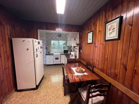 Casa en Venta en Parque Chacabuco, USD 159.000