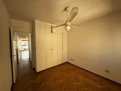 Departamento en Alquiler 42 años