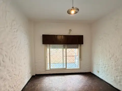 Depto Tipo Casa en Alquiler de 1 dormitorio